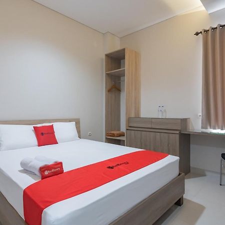 Reddoorz Plus @ Cirebon City Center מראה חיצוני תמונה