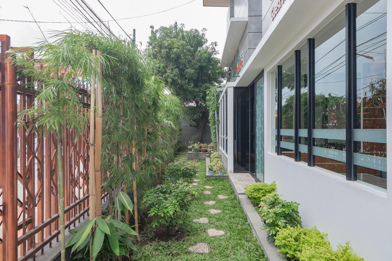 Reddoorz Plus @ Cirebon City Center מראה חיצוני תמונה